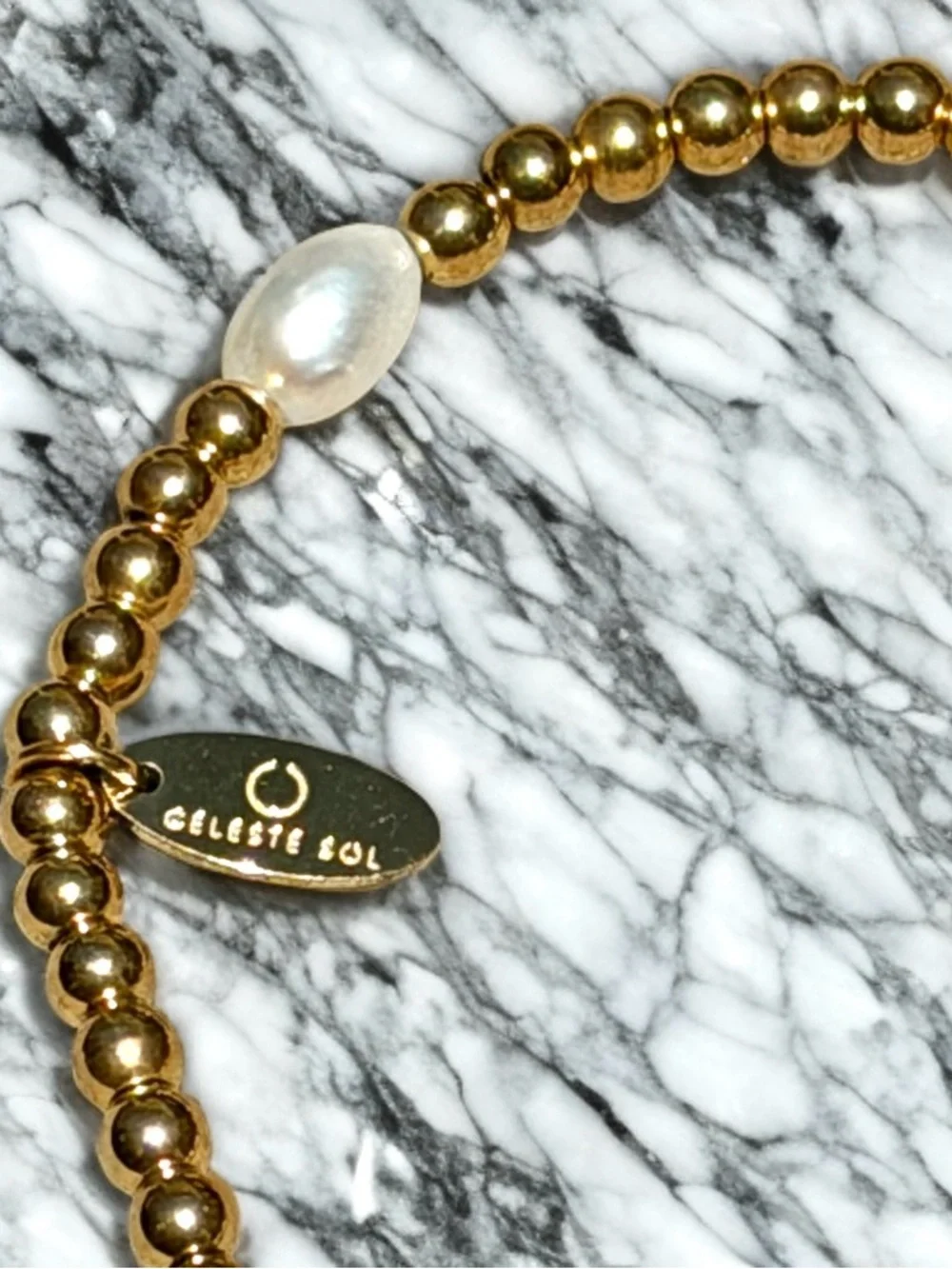 Celeste Sol Gold Tone Beaded Bracelet Freshwater Pearl Minimalist Jewelry